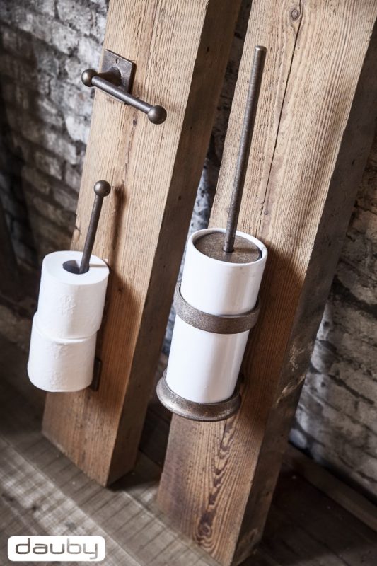 Industriële badkamer met de badkameraccessoires van Dauby Dauby