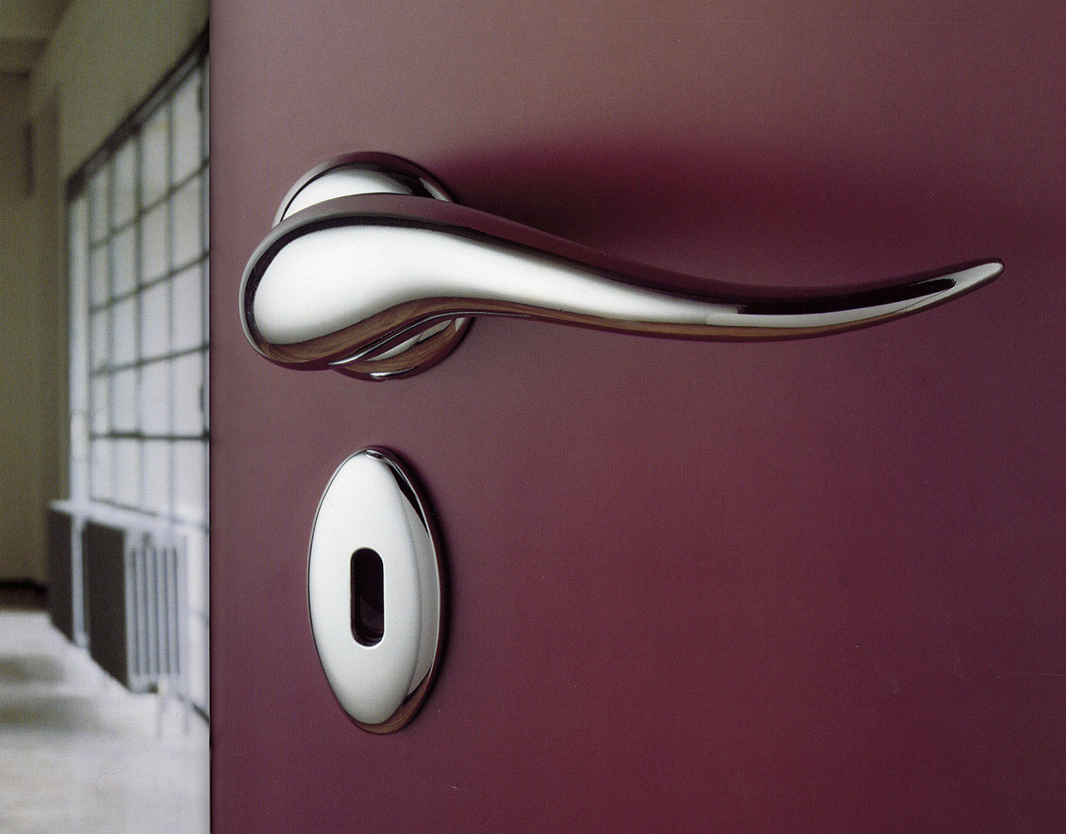 metaal stortbui Stof Kies je voor retro, of eerder design deurklinken voor je binnendeuren? –  Dauby