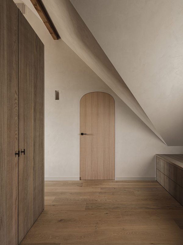 Project door interieurdesigner Bert Demasure met Dauby meubel- en deurbeslag